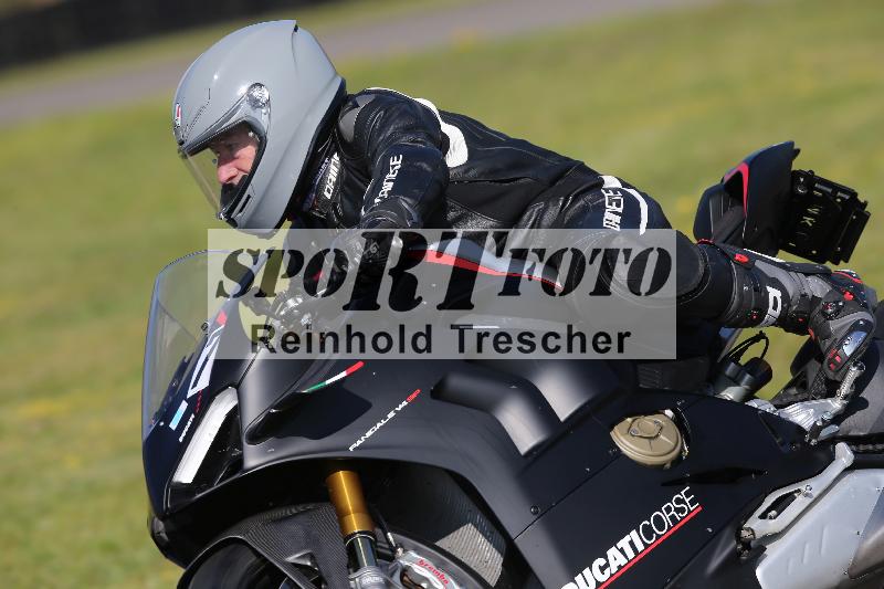 /Archiv-2023/10 21.04.2023 Discover the Bike ADR/Race 3 rot/7